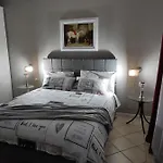 Cactus House Nyaraló