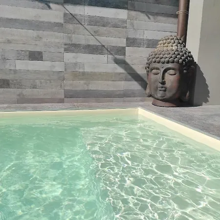 Cactus House 度假居